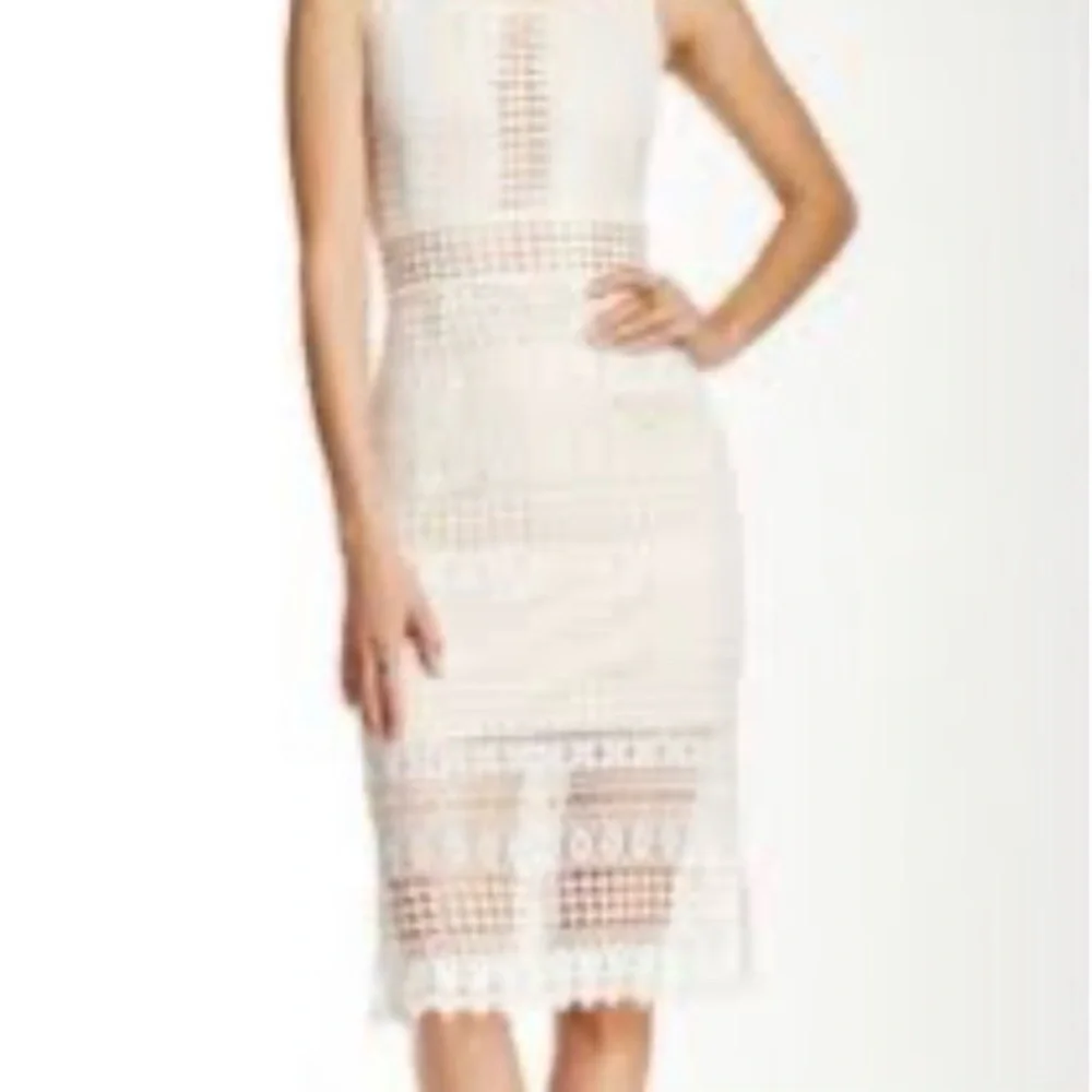 Soieblu Ivory Crochet Lace Sleeveless Midi Dress Size Small - Picture 7 of 7